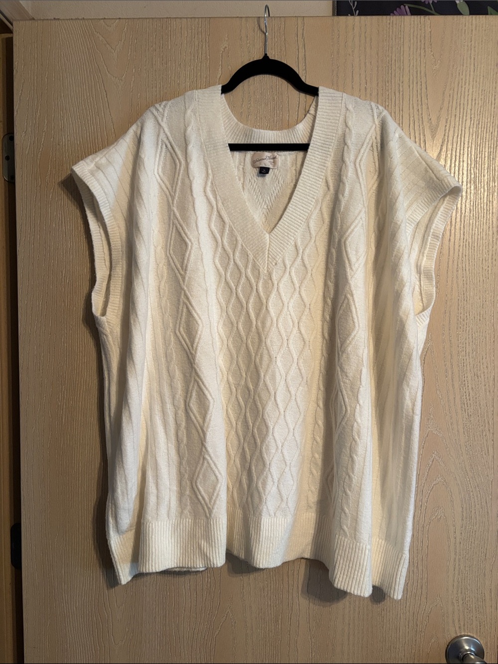 Cream Cable-Knit V-Neck Sweater Vest (NWOT)